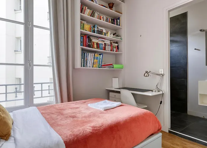 Wonderful & Large Flat In The 7th - Eiffel Tower Διαμέρισμα