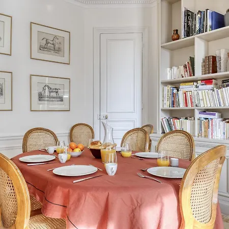 Apartment Wonderful & Large Flat In The 7th - Eiffel Tower *