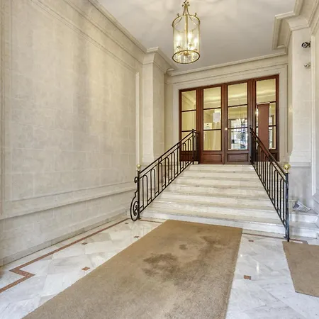 Wonderful & Large Flat In The 7th - Eiffel Tower Paris