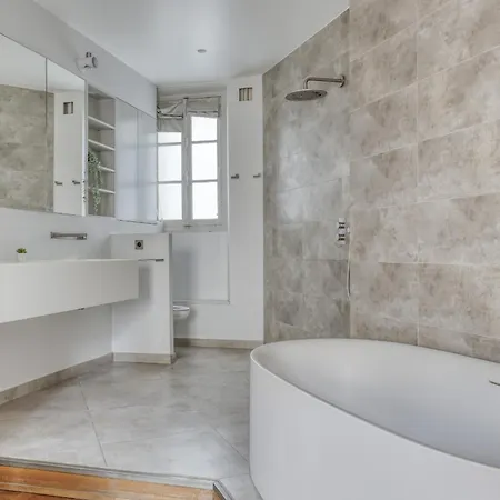 Apartment Wonderful & Large Flat In The 7th - Eiffel Tower *