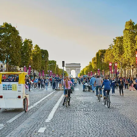 Wonderful & Large Flat In The 7th - Eiffel Tower Apartamento Paris