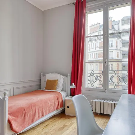 Wonderful & Large Flat In The 7th - Eiffel Tower Lägenhet Paris