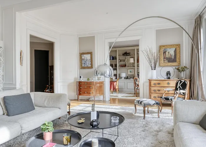 Appartement Wonderful & Large Flat In The 7th - Eiffel Tower Parijs