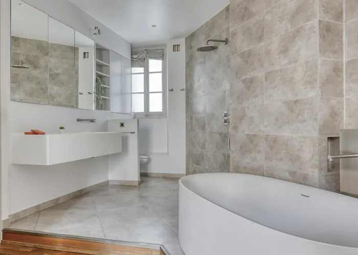 Appartement Wonderful & Large Flat In The 7th - Eiffel Tower *